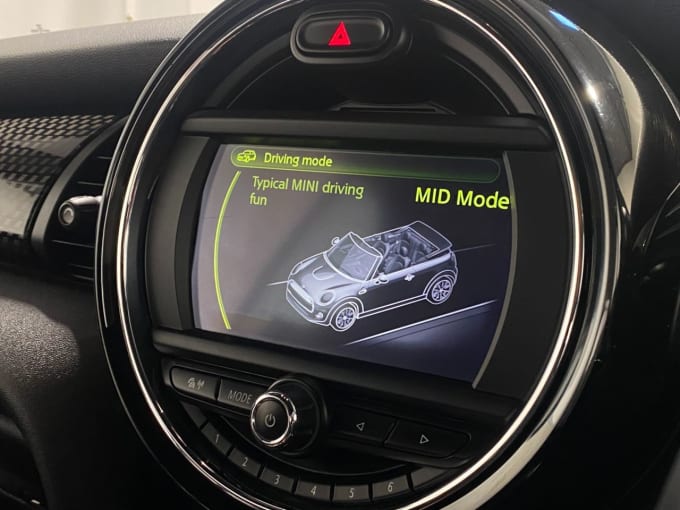 2025 Mini Convertible