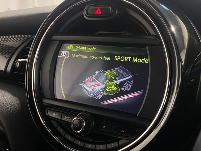 2025 Mini Convertible