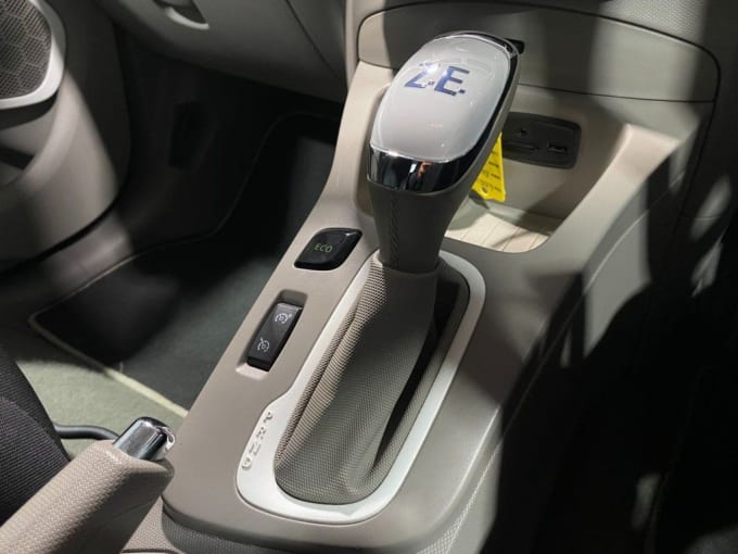 2025 Renault Zoe