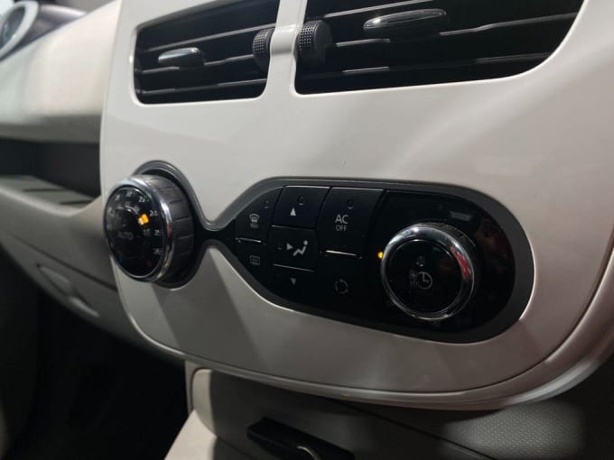 2025 Renault Zoe