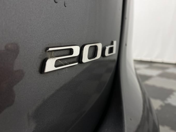 2018 Jaguar Xf