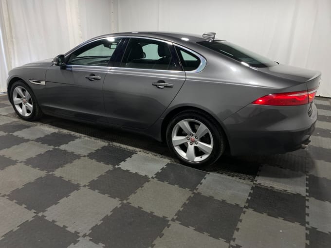 2018 Jaguar Xf