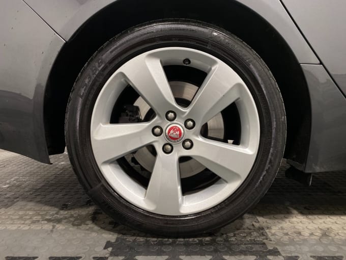 2018 Jaguar Xf