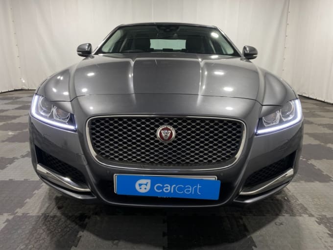 2018 Jaguar Xf