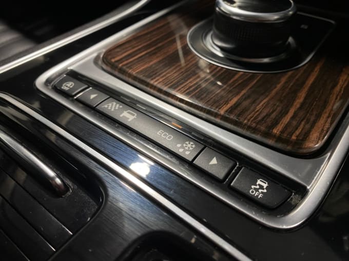 2018 Jaguar Xf
