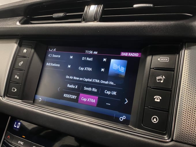 2018 Jaguar Xf