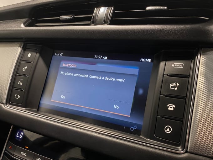2018 Jaguar Xf