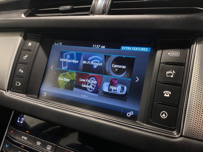 2018 Jaguar Xf
