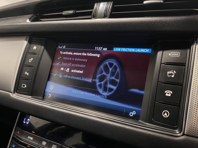 2018 Jaguar Xf