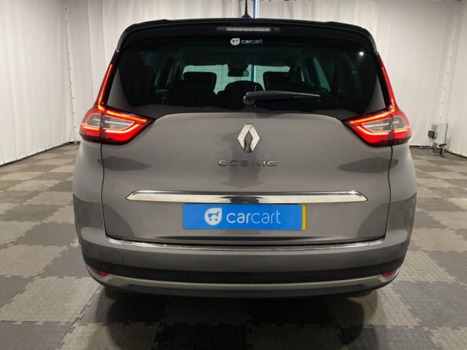 2025 Renault Grand Scenic