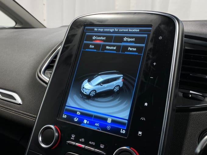 2025 Renault Grand Scenic