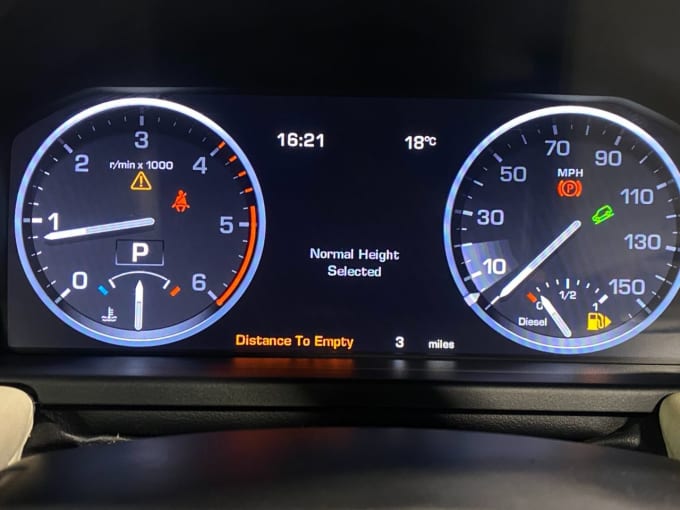 2025 Land Rover Range Rover