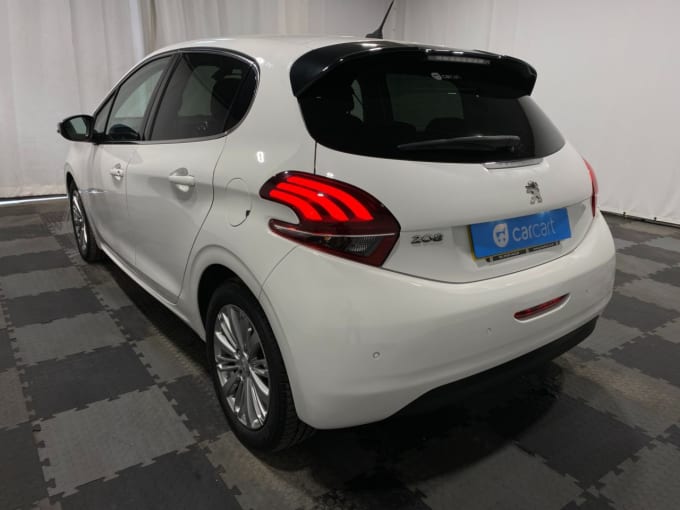 2025 Peugeot 208