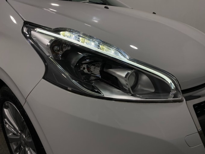 2025 Peugeot 208