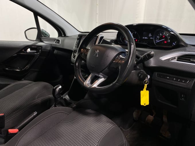 2025 Peugeot 208
