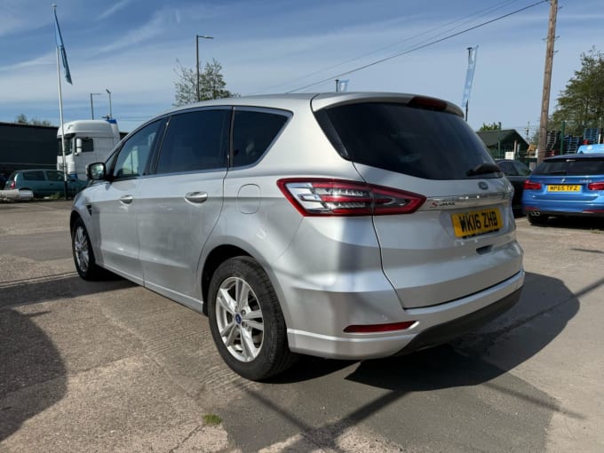 2025 Ford S-max