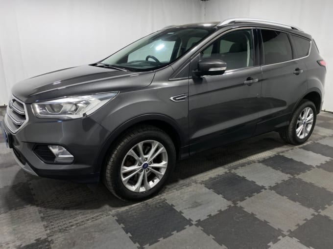 2025 Ford Kuga