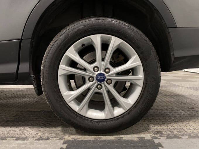 2025 Ford Kuga