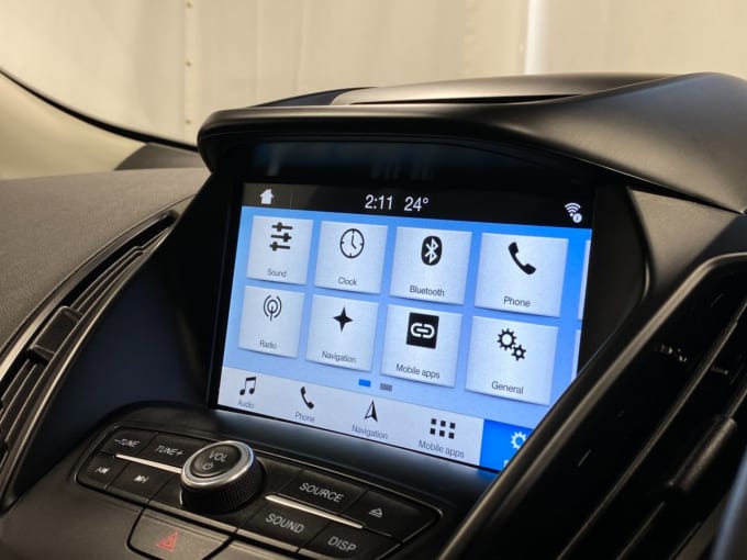 2025 Ford Kuga