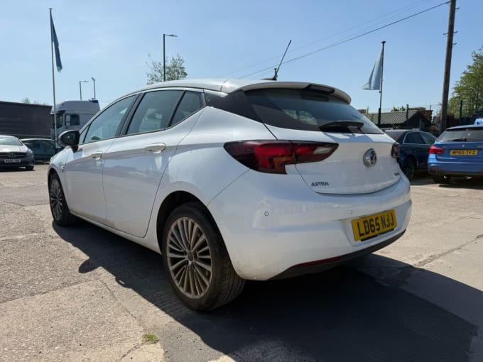 2025 Vauxhall Astra