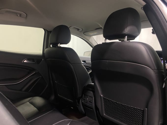 2025 Mercedes-benz Gla