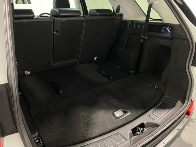 2025 Land Rover Discovery Sport