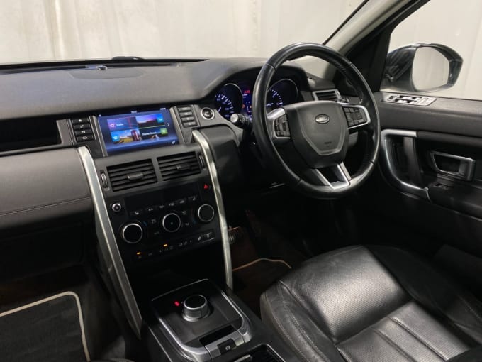 2025 Land Rover Discovery Sport