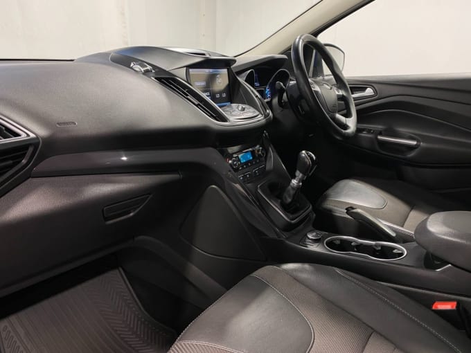 2025 Ford Kuga