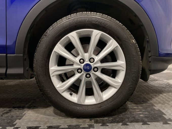 2025 Ford Kuga