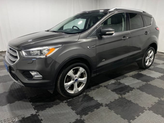 2025 Ford Kuga