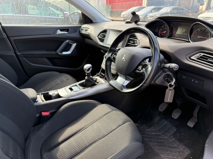 2025 Peugeot 308