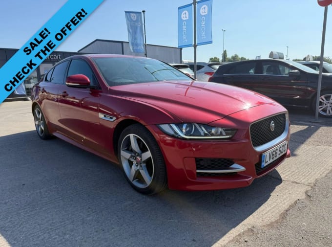 2025 Jaguar Xe
