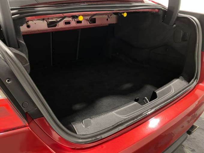 2025 Jaguar Xe