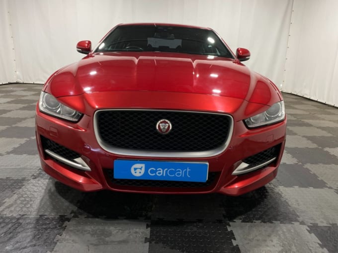 2025 Jaguar Xe