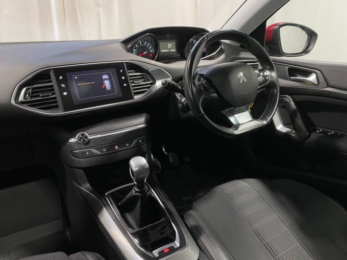 2025 Peugeot 308