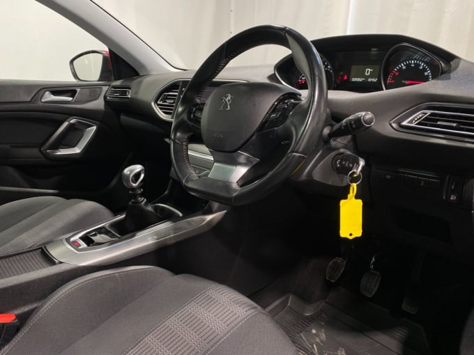 2025 Peugeot 308