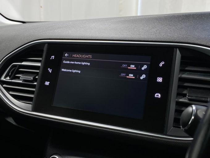 2025 Peugeot 308