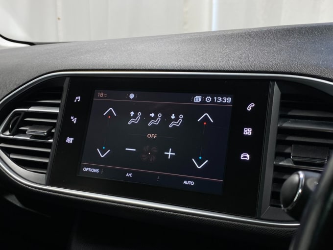 2025 Peugeot 308