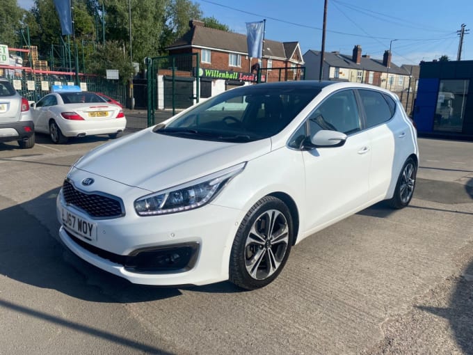 2025 Kia Ceed