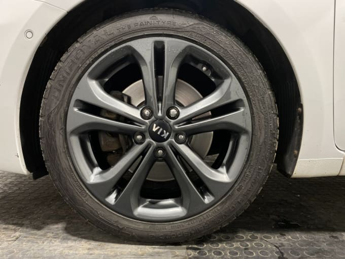 2025 Kia Ceed