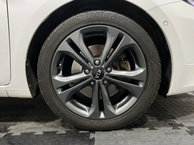 2025 Kia Ceed