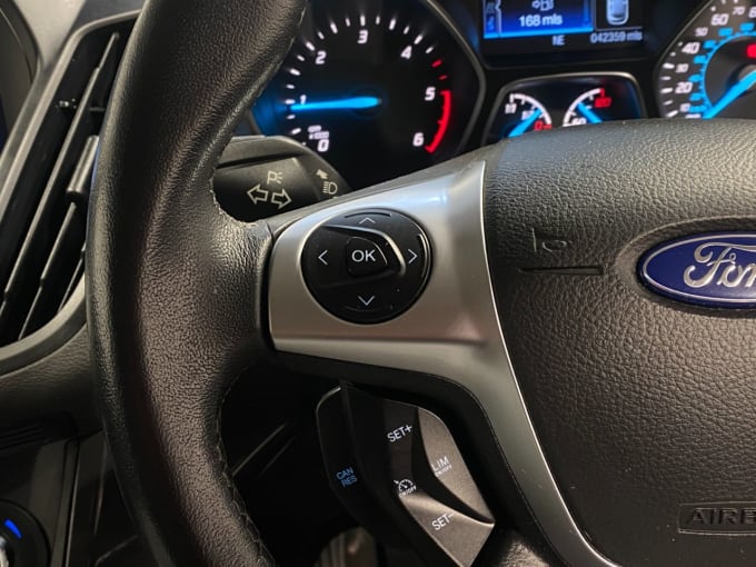 2025 Ford Kuga