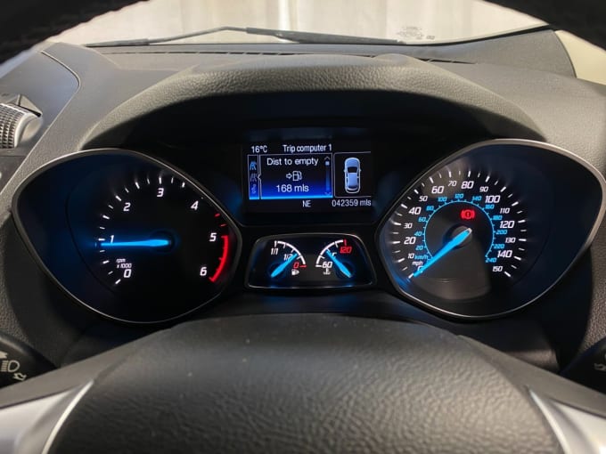 2025 Ford Kuga