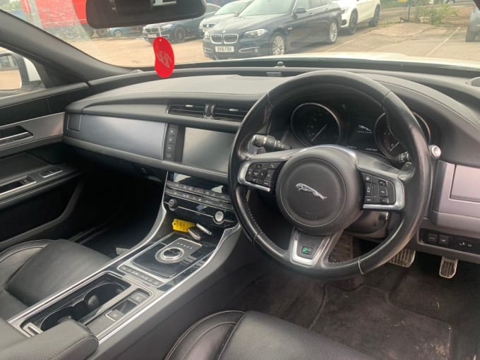 2025 Jaguar Xf