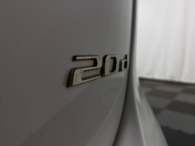 2025 Jaguar Xf