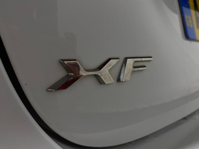 2025 Jaguar Xf