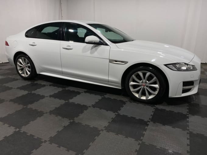 2025 Jaguar Xf
