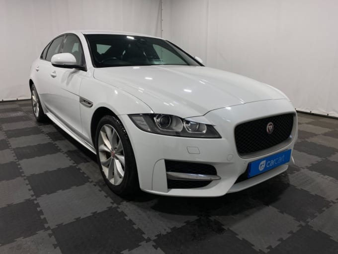 2025 Jaguar Xf