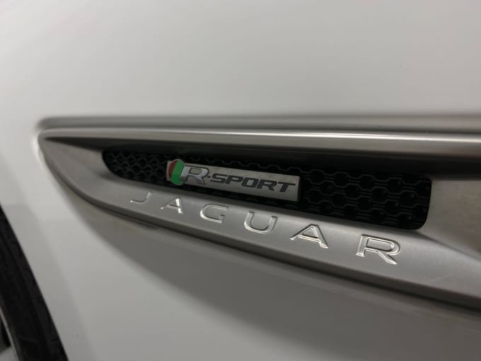 2025 Jaguar Xf