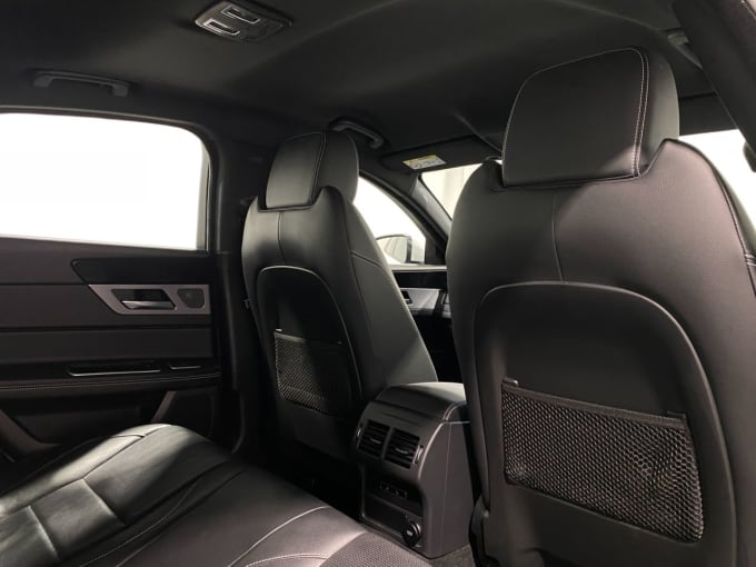 2025 Jaguar Xf